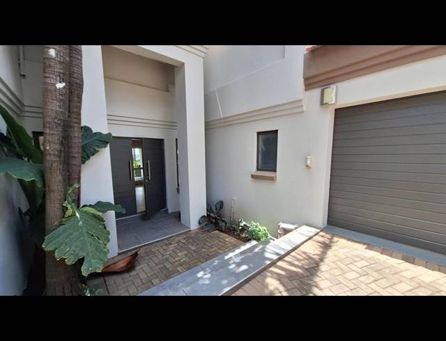 3 BEDROOM HOUSE FOR SALE IN MORELETAPARK